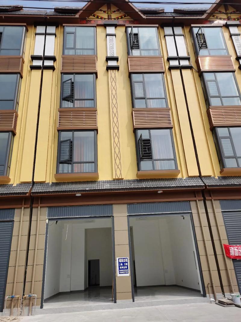 陇川县章凤文苑小区铺面与标间出租——地理位置优越，欢迎咨询